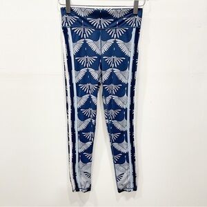 The Upside Crane Print Crop Legging Blue Size 6